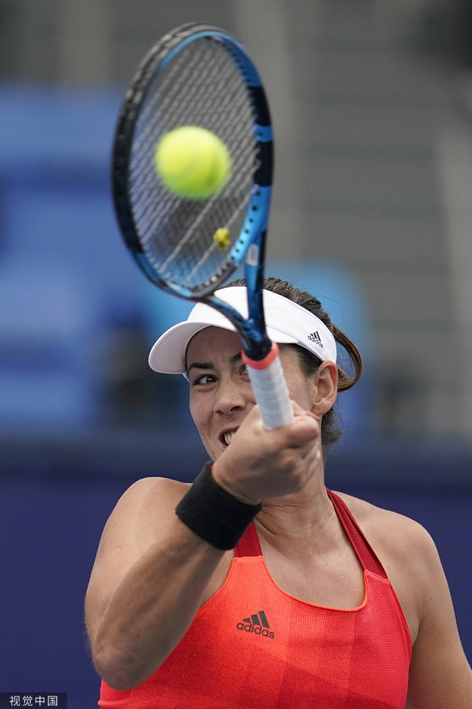 九游游戏APP-穆古鲁扎焦点对战，穆雷与90激战公牛分钟，爆冷胜负难料！比赛高潮迭起(穆雷单打集锦)